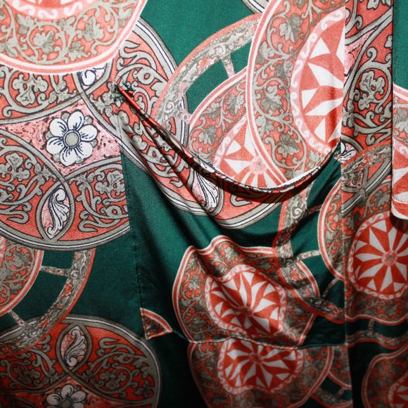 LIMITED TIME SALE: Green and Orange Boho Mini Dress Size 3XL - Picture 5 of 10